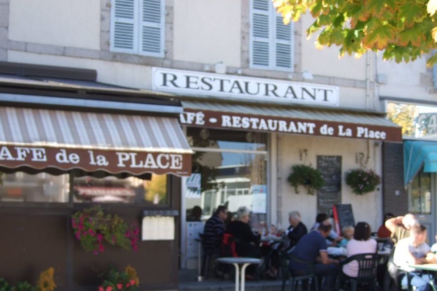 Cafe de la Place Boussac